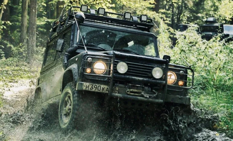 Land Rover Defender